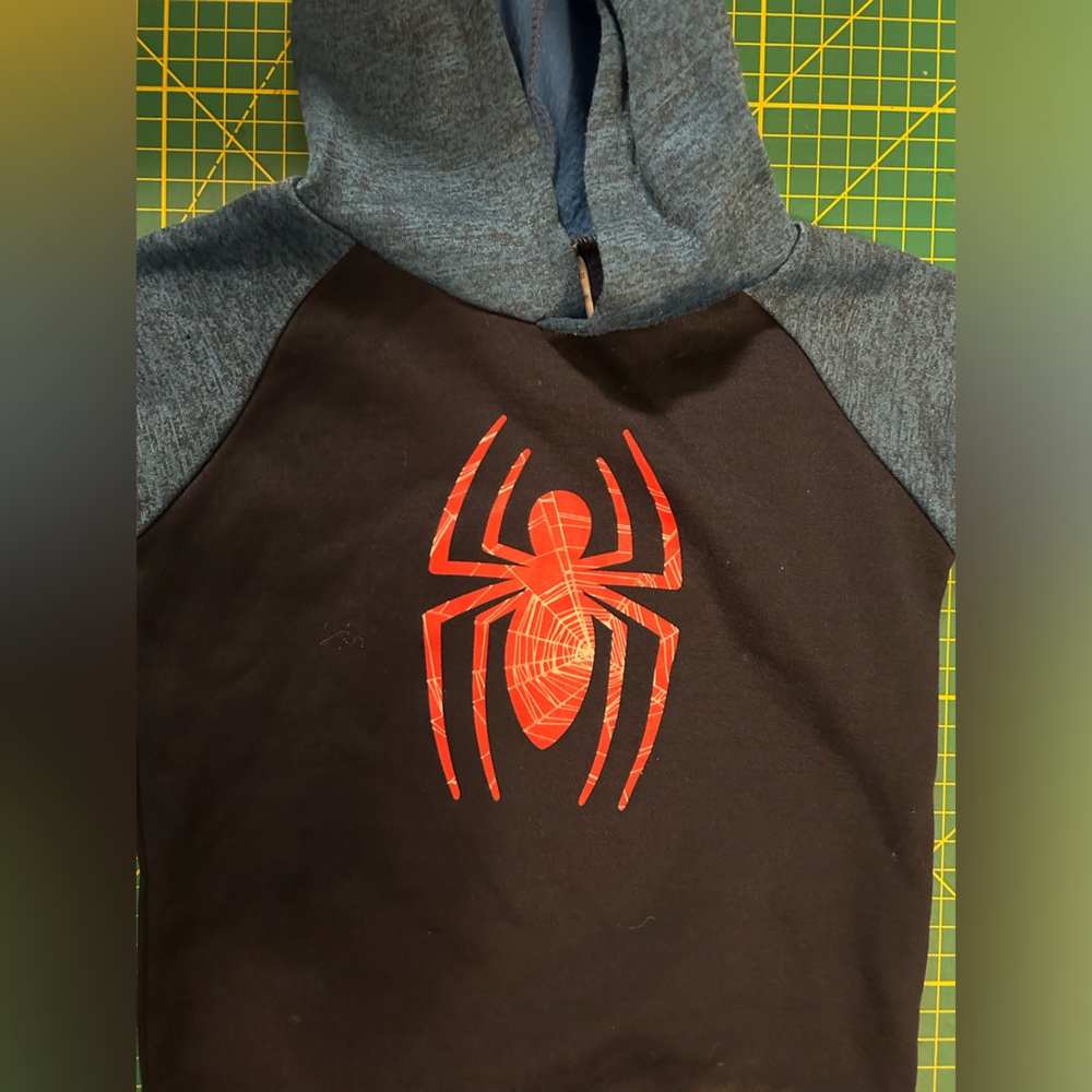 USED Spider-Man logo hoodie kids